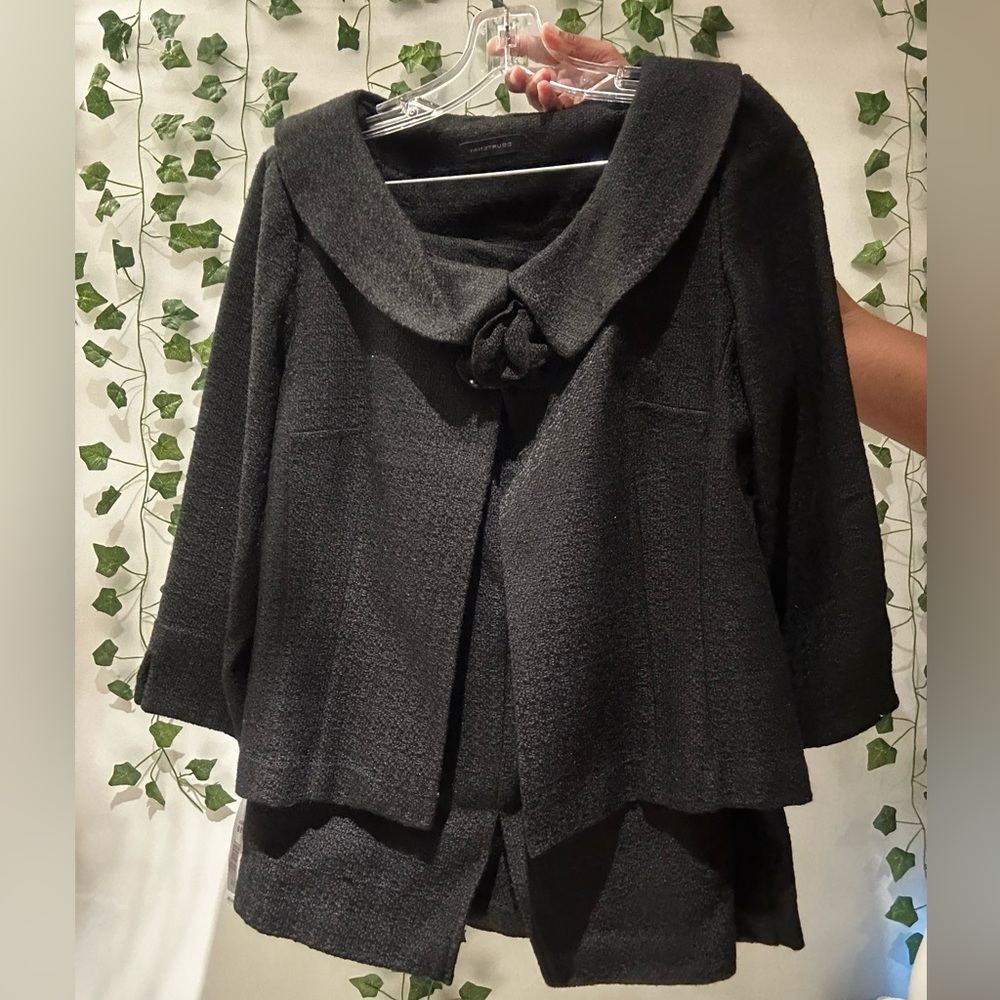 Courtenay wide collared skirt suit set